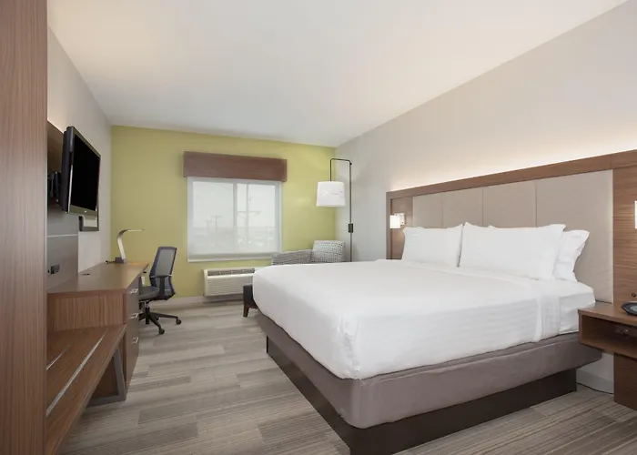 Holiday Inn Express & Suites Amarillo By Ihg